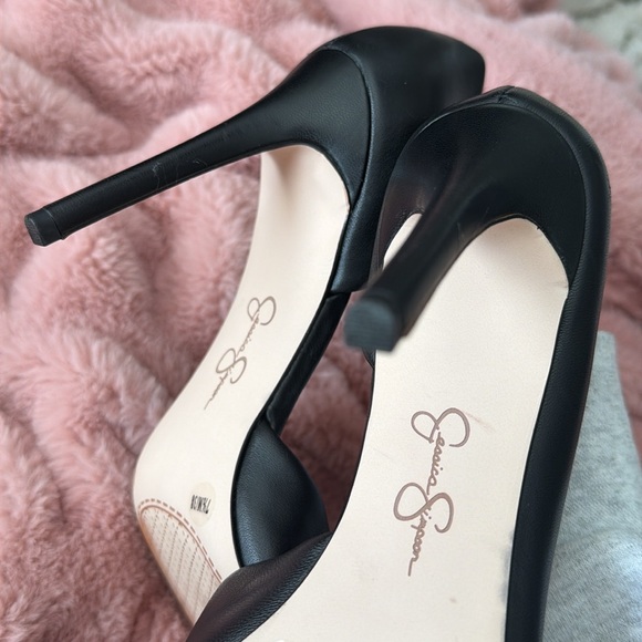 Jessica Simpson Prizma Leather d'Orsay Pumps - Picture 4 of 4